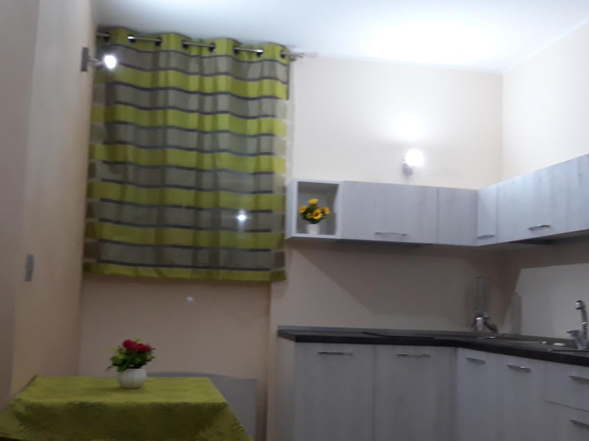 Af Service B&B Mesagne Bagian luar foto