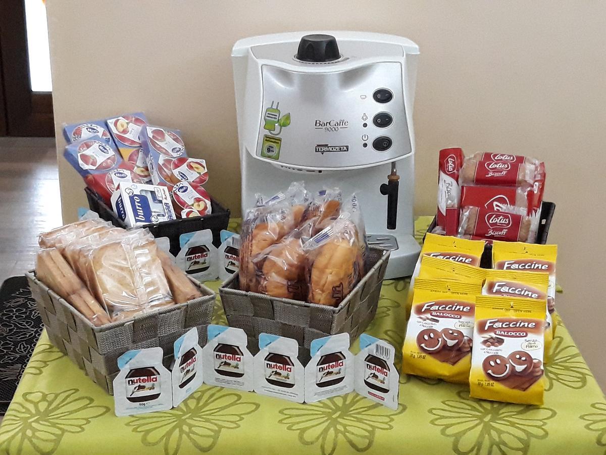 Af Service B&B Mesagne Bagian luar foto